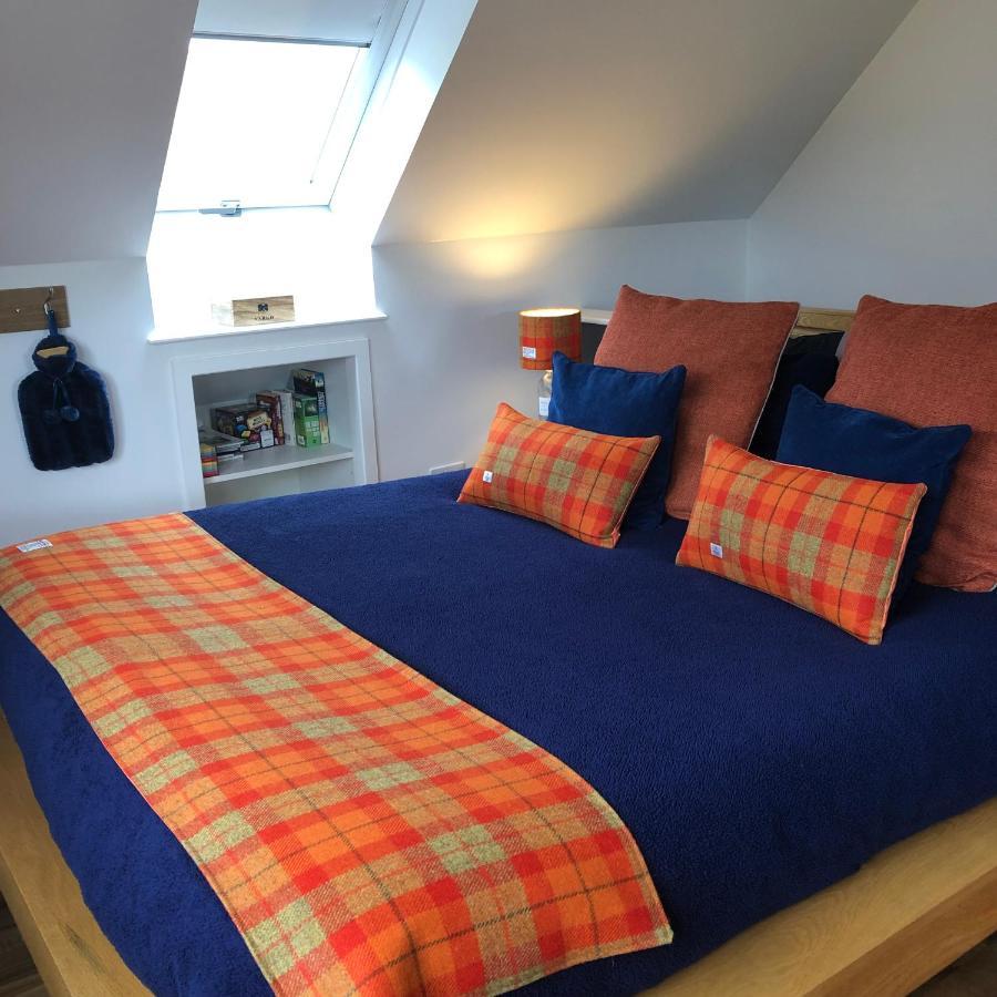 Drovers Studio Apartment Tomatin Bagian luar foto